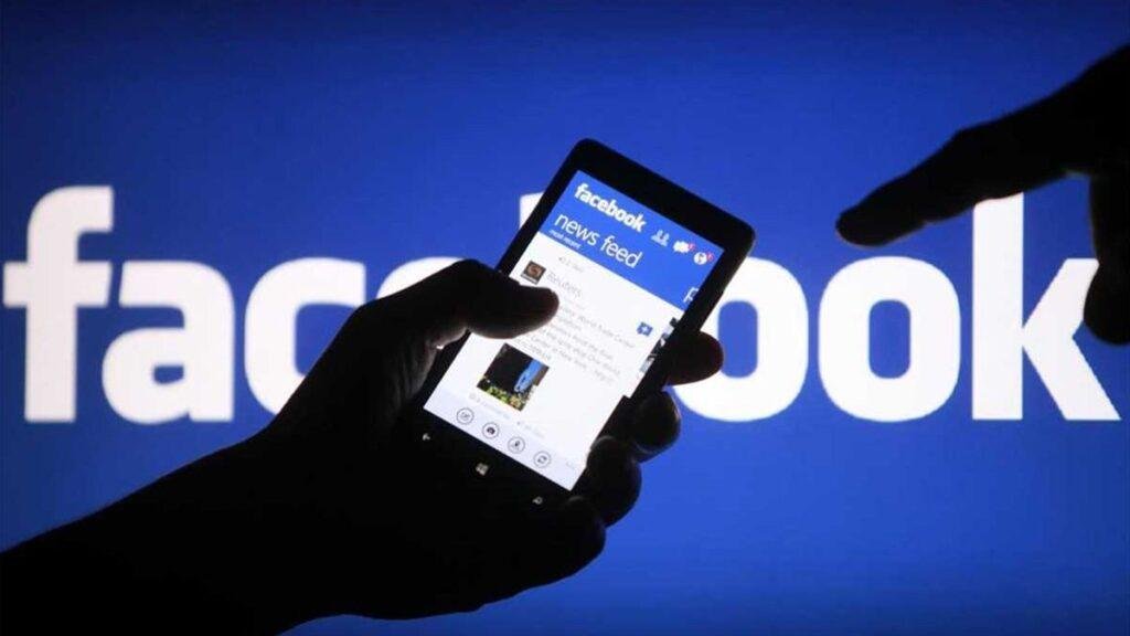 Facebook pays Rs 23.8 lakh to Indian security researcher for bug alert